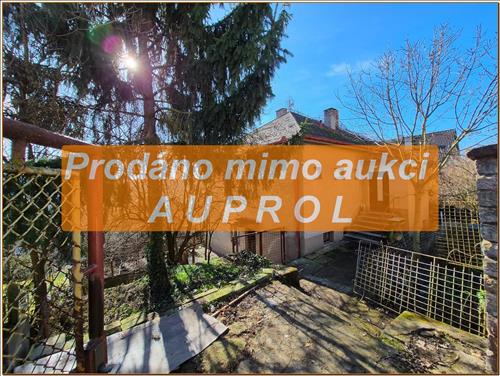 RD a pozemek 772m2, 6+2(7+1), 178m2, Na Říháku 1105/5, Radotín